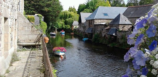 Pontrieux, Le Mené, France